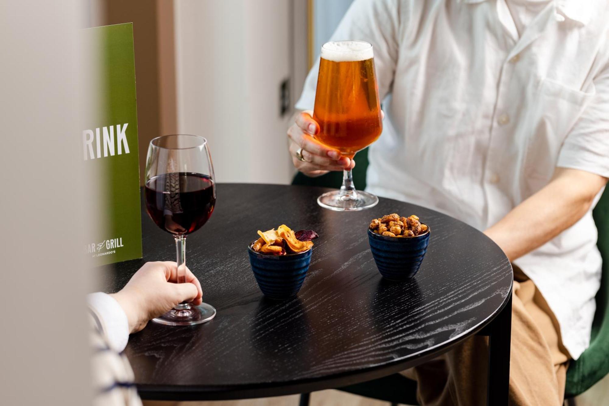 戈尔韦茱莉斯酒店 外观 照片